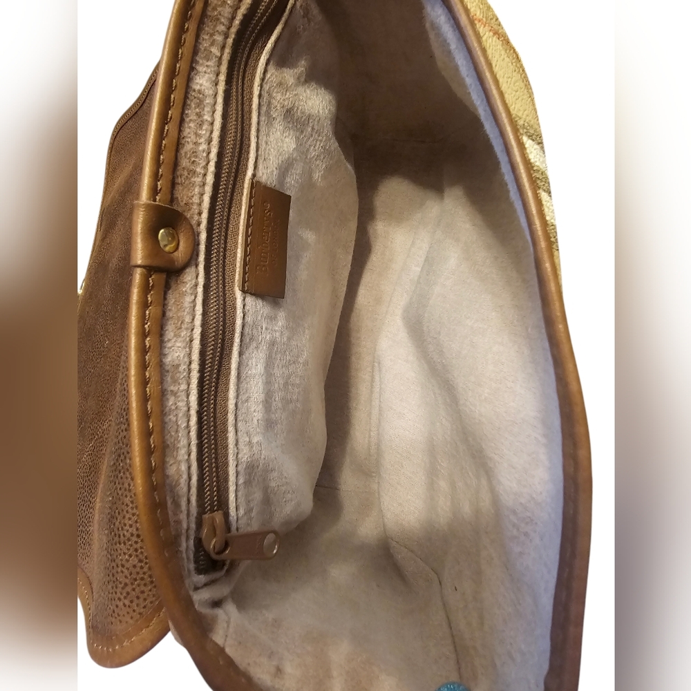 Burberrys Vintage Crossbody Bag with COA - Picture 8 of 14